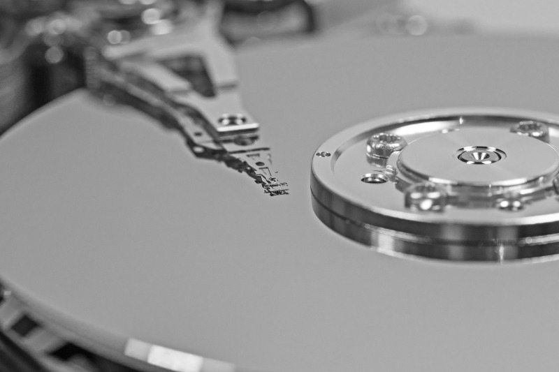 SSD дисковете ще изместят твърдите дискове от пазара до края на десетилетието, но засега само в корпоративния сегмент - Pure Storage 