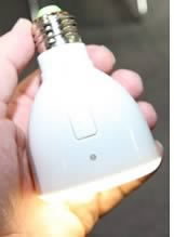 Автономната лампичка Magic Bulb с премиера на IFA 2010...